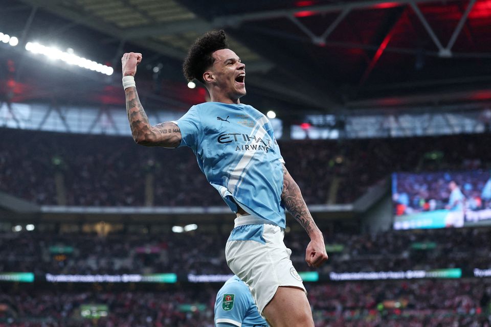 Manchester City voitti Arsenalin EFL Cupin finaalissa 2-0 ja vei mestaruuden